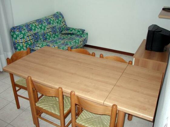 Residence Leopardi - Photo3