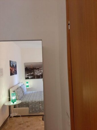 Rent Rooms - Photo3