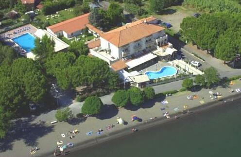 Le Naiadi Park Hotel Sul Lago - Photo2