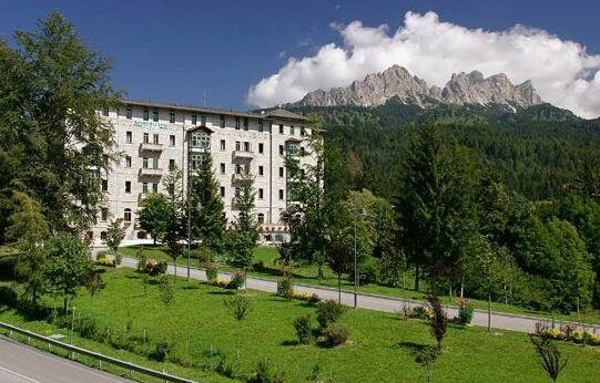 Park Hotel Des Dolomites - Photo2