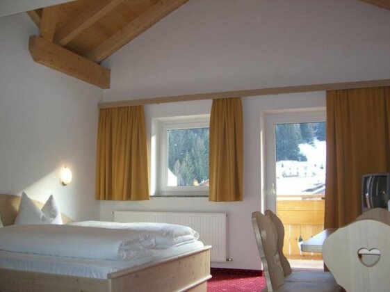 Hotel Alpin Brenner - Photo4