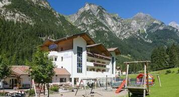 Hotel Bergkristall Brenner - Photo2