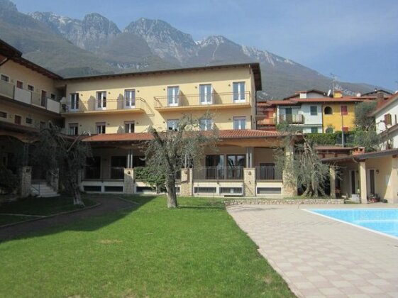 Residence Hotel Villa Isabella - Photo4