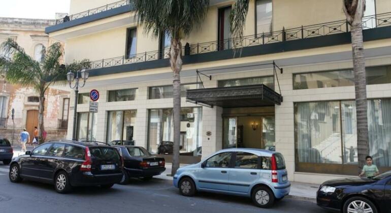 Hotel Colonna Brindisi