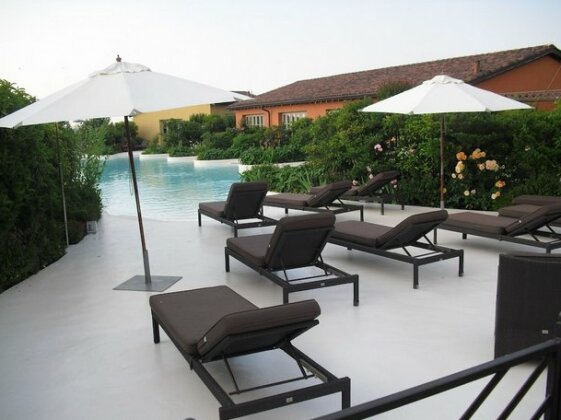 Joia Hotel & Luxury Apartments - Photo2