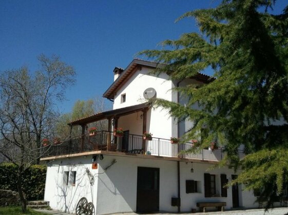 Al Campo Di Sotto Bed & Breakfast