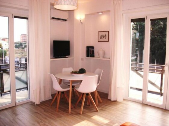 Bright apartment Cagliari - Photo2