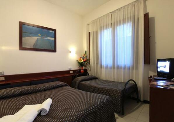 Hotel La Terrazza Cagliari - Photo4