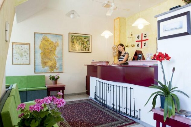 Hotel S'Ustiarvu - Photo2