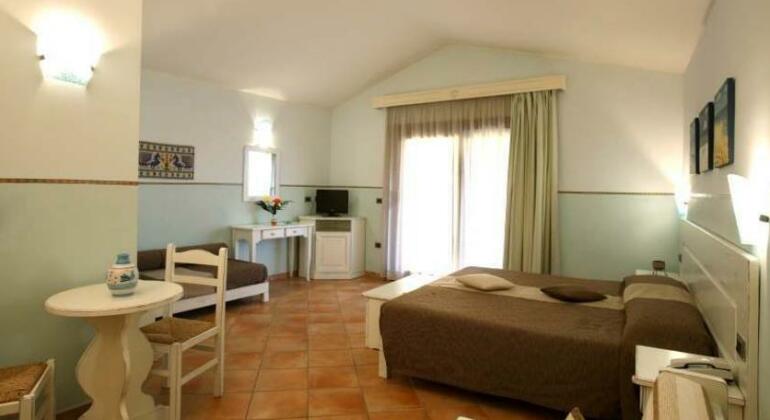 Hotel Luci Del Faro - Photo4
