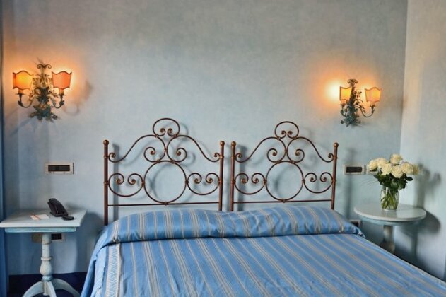 Hotel Boccaccio Calcinaia - Photo4