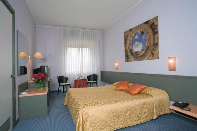 Hotel Ristorante Brusco - Photo2