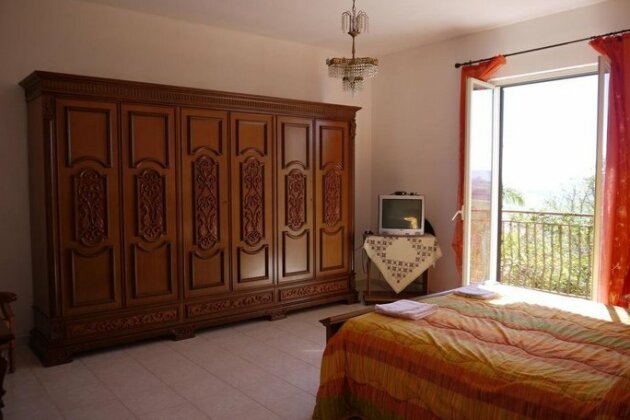 Casa Vacanze Laura Caltanissetta - Photo4