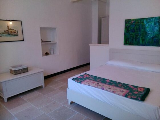 Fenisia Guest House - Photo5