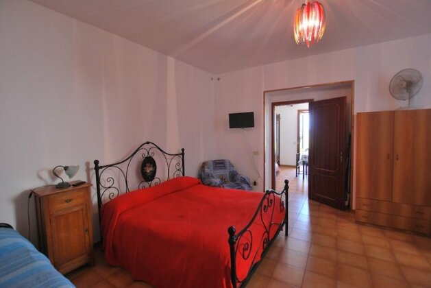 Canneto Beach - Photo4
