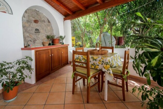 Casa Oleandro Canneto - Photo2
