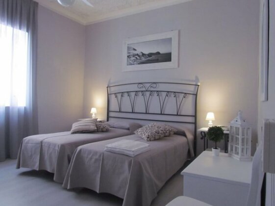 Pietra Pomice Hotel - Photo4