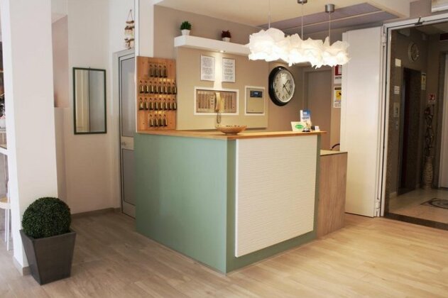 Hotel Helga - Photo3
