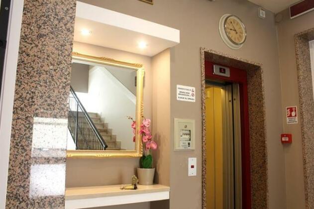 Hotel Helga - Photo4