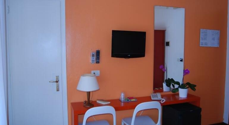 Hotel Nederland - Photo5
