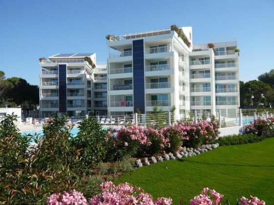 Marina Verde Wellness Resort - Photo2