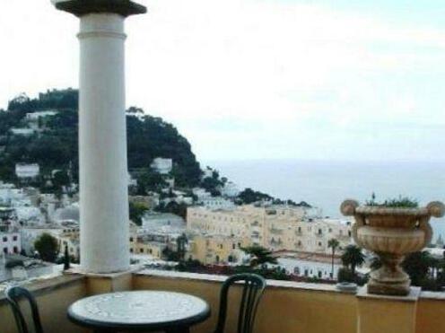 Hotel Esperia Capri - Photo2