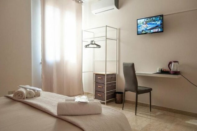 B&B Hycarus - Photo4