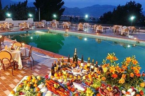 Hotel Azzolini Carini - Photo2