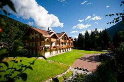 Holidays Dolomiti Apartment Resort