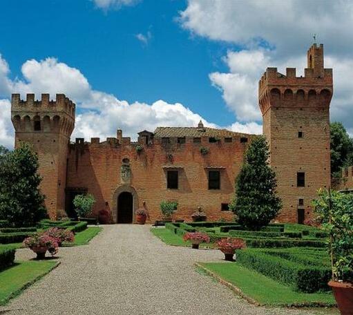 Castello Di Oliveto