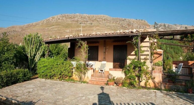Casa Scopello