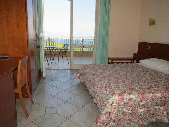 Hotel Elisabetta Castellammare di Stabia - Photo2