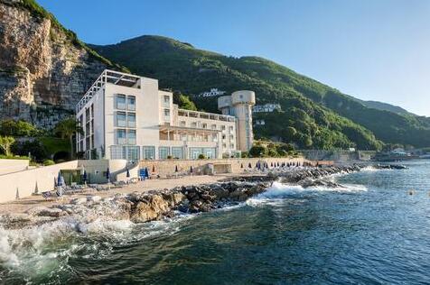 Towers Hotel Stabiae Sorrento Coast - Photo2