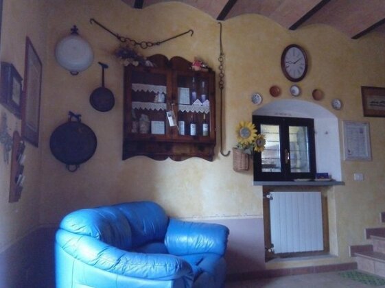 Carlo's Country House - Photo2