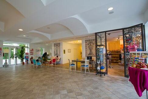 Costanza Beach Club - Photo5