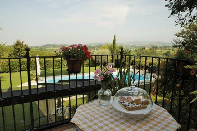 LaVedetta Bed and Breakfast - Photo4