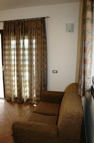 Deiana Holiday Home - Photo4
