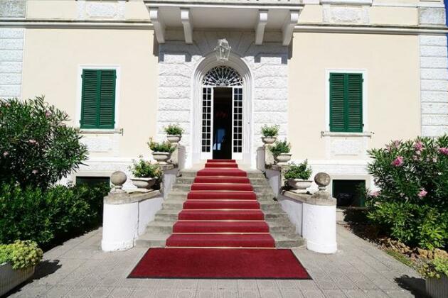 Grand Hotel Villa Parisi - Photo2