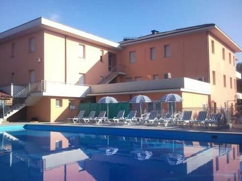 Hotel Trasimeno - Photo2