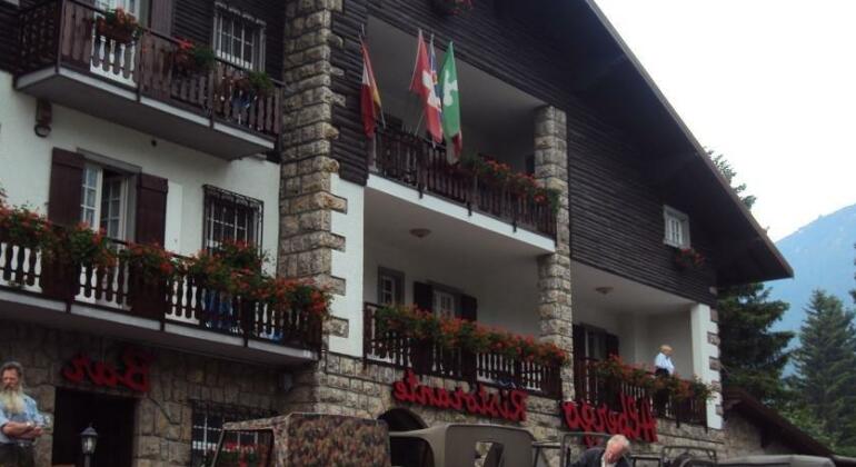 Hotel Des Alpes Castione della Presolana - Photo4