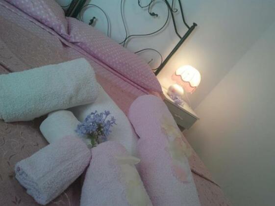 Amoru Bed & Breakfast - Photo4