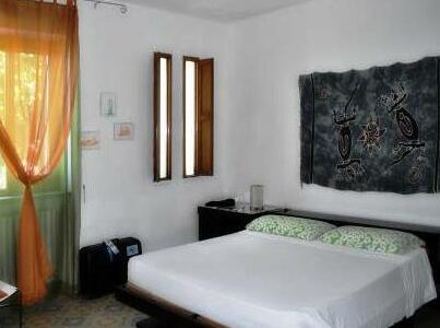 Macchia Di Pele Bed & Breakfast Castro Italy - Photo5
