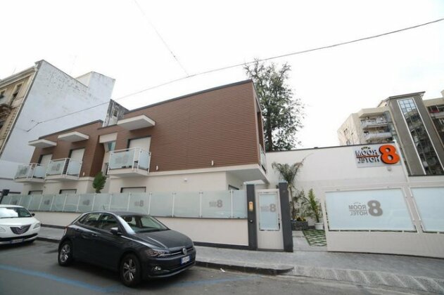8room Hotel - Photo4
