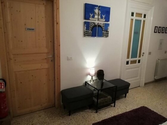 Aloi Rooms - Photo4