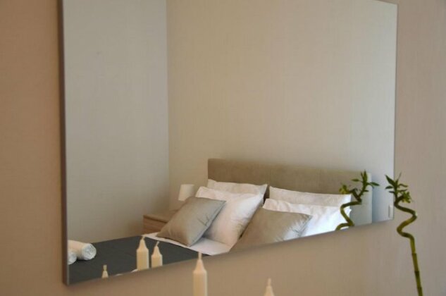 Baroque & Balconies - Photo2