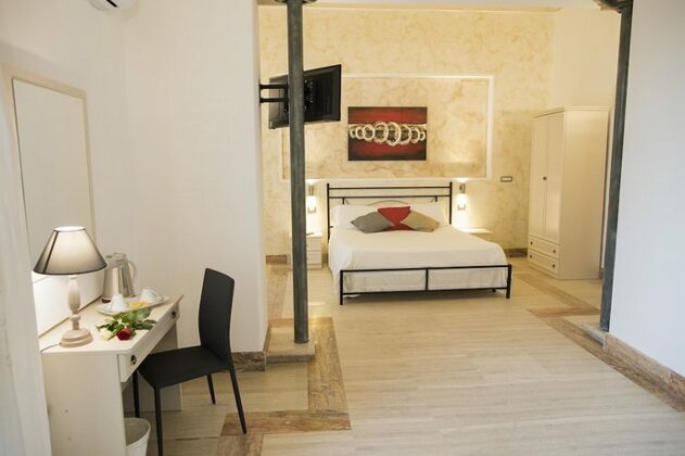 B&B Liberty 900 - Photo4