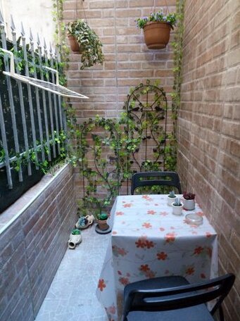 Central House Catania - Photo2