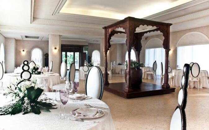 Romano Palace Luxury Hotel - Photo2