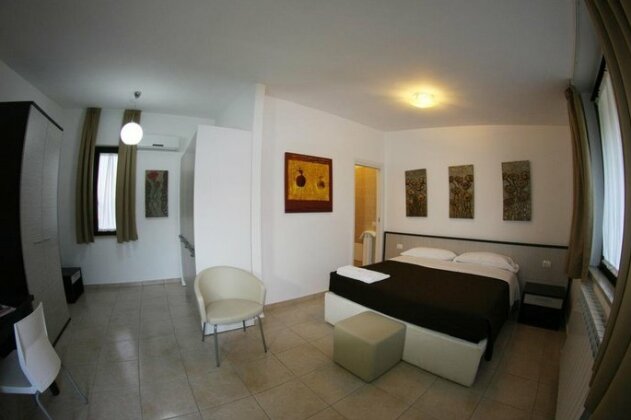 San Michele Apartments&Rooms - Photo4