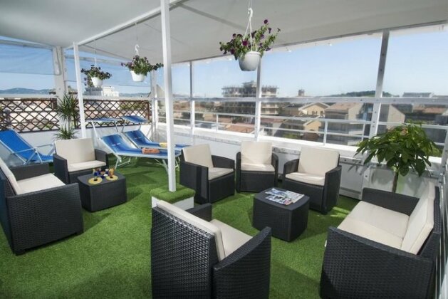 Hotel Caesar Cattolica - Photo2